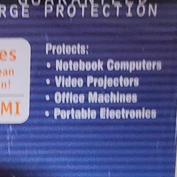 Tripp Lite Protect It 1 Outlet 2 LED 20dB RFI/EMI 600 Joules Spikecube Protector - Picture 4 of 16